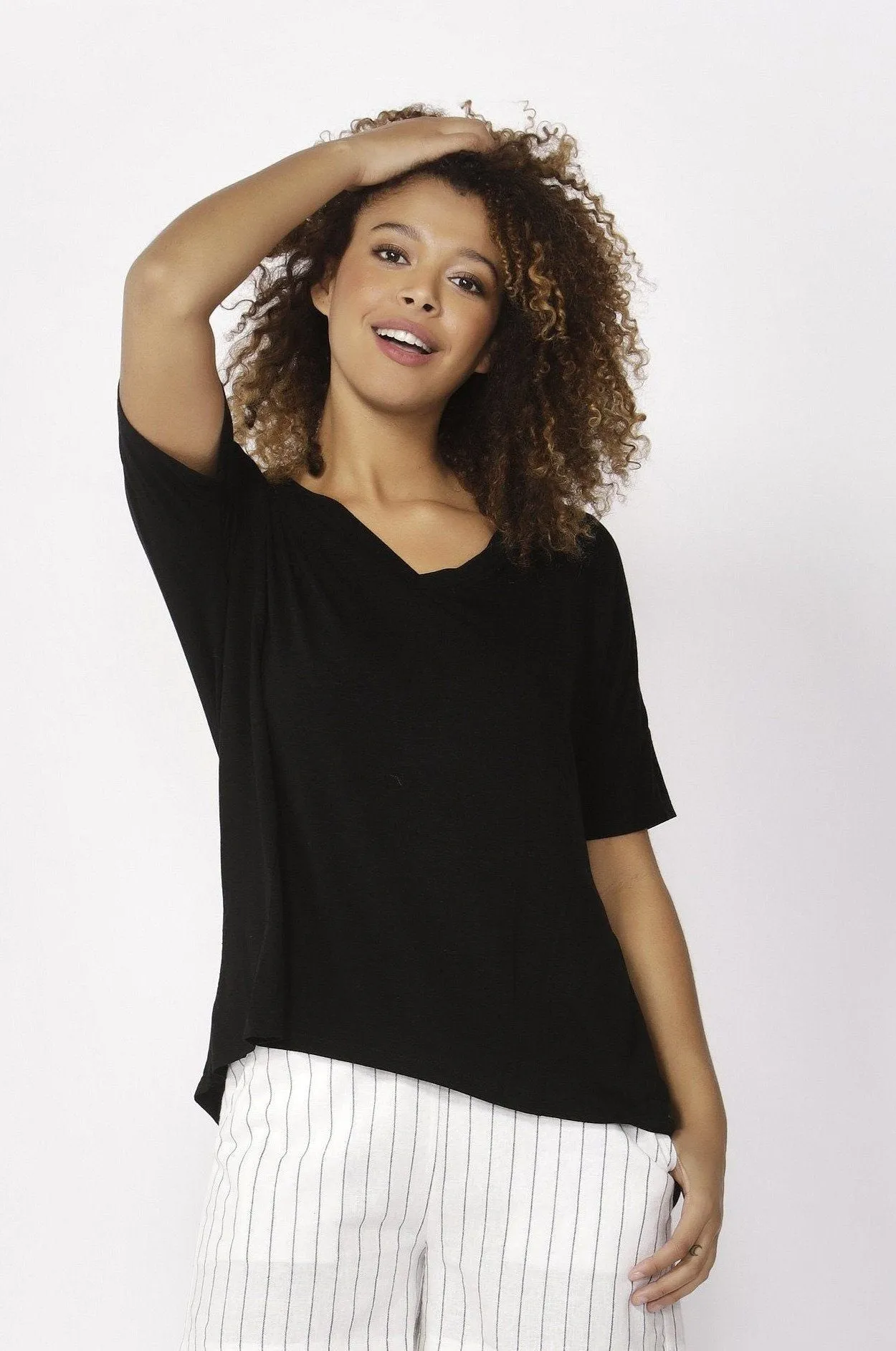 Betty Basics Lisbon Tee in Black