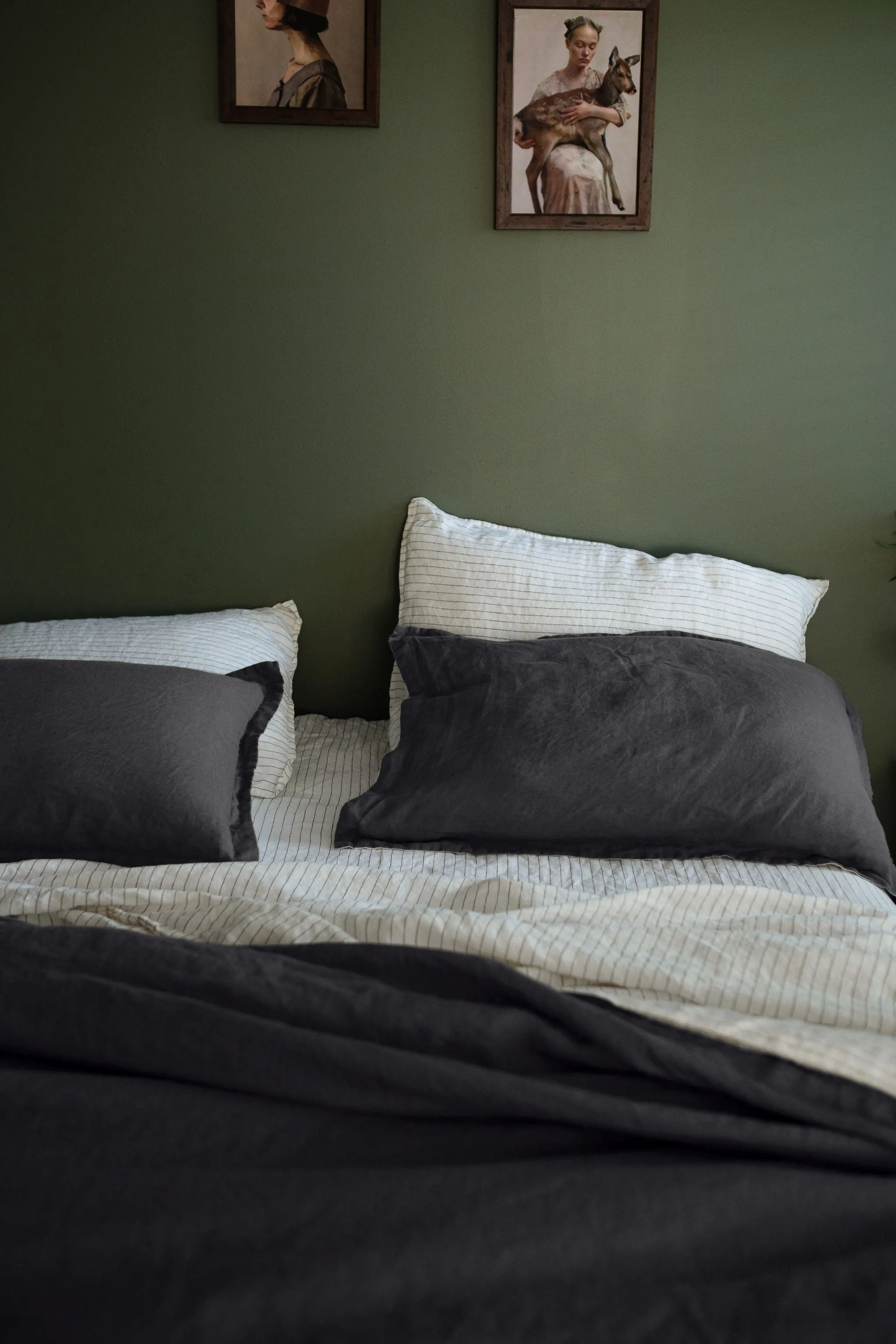 DUVET COVER SET - CHARCOAL   INK PINSTRIPE