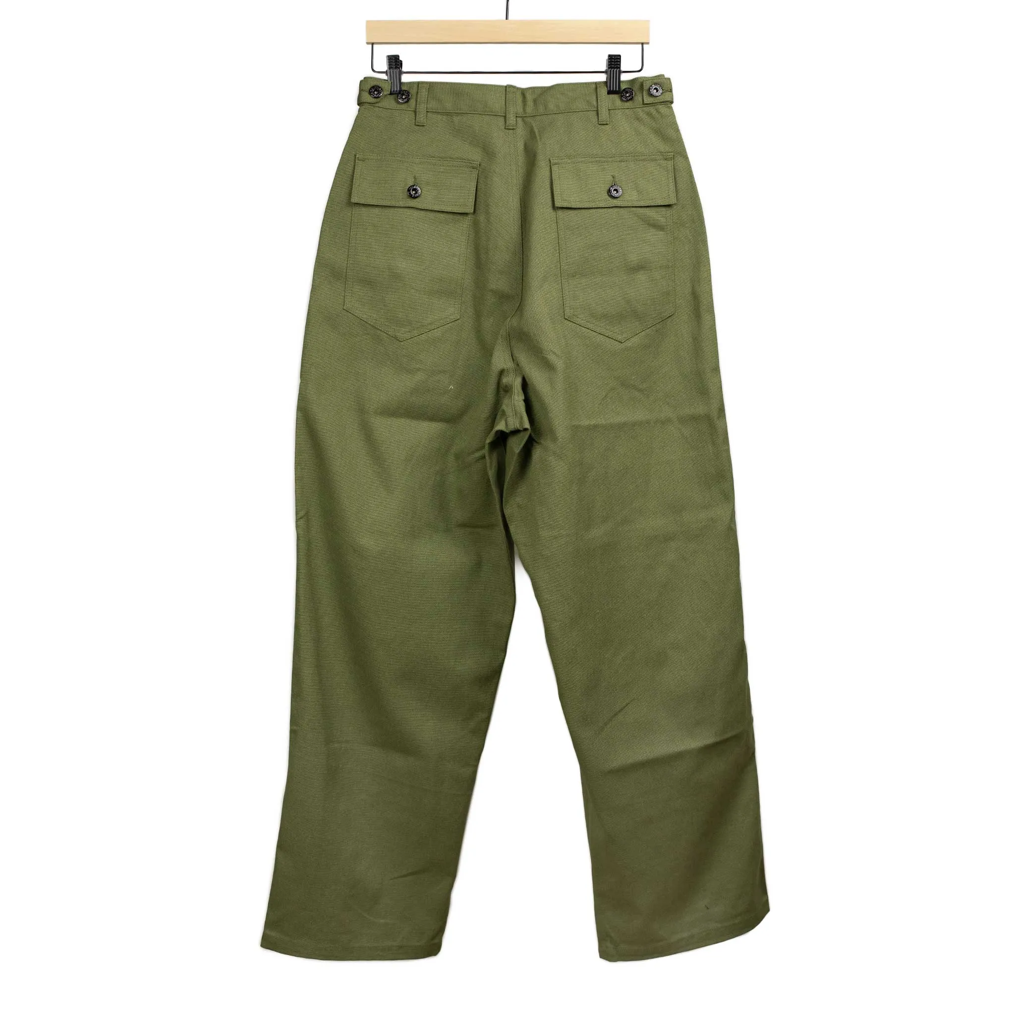 Fatigue fishing trousers in dark olive cotton canvas