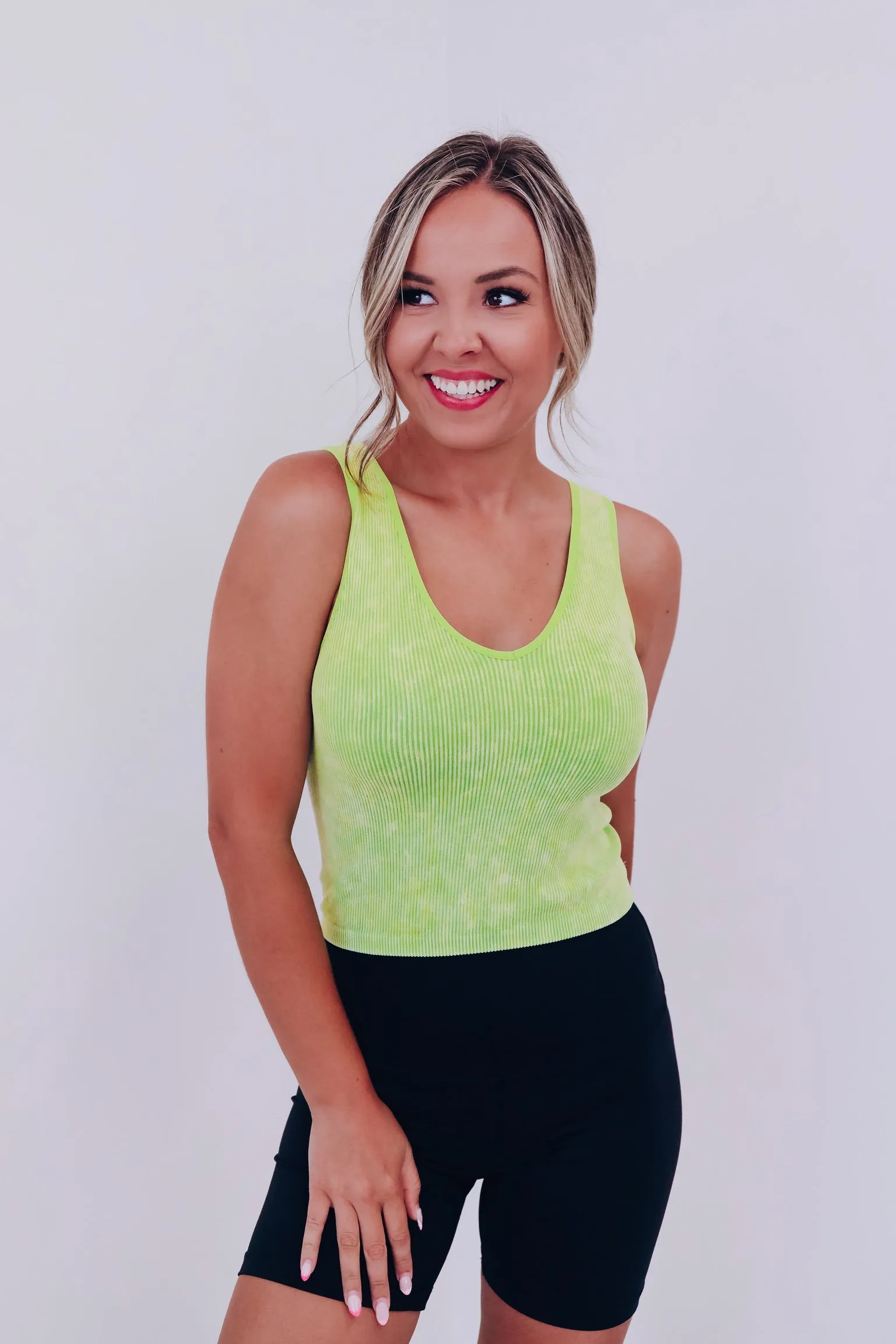 The 2 In 1 Reversible Crop Tank Top - Mineral Lime