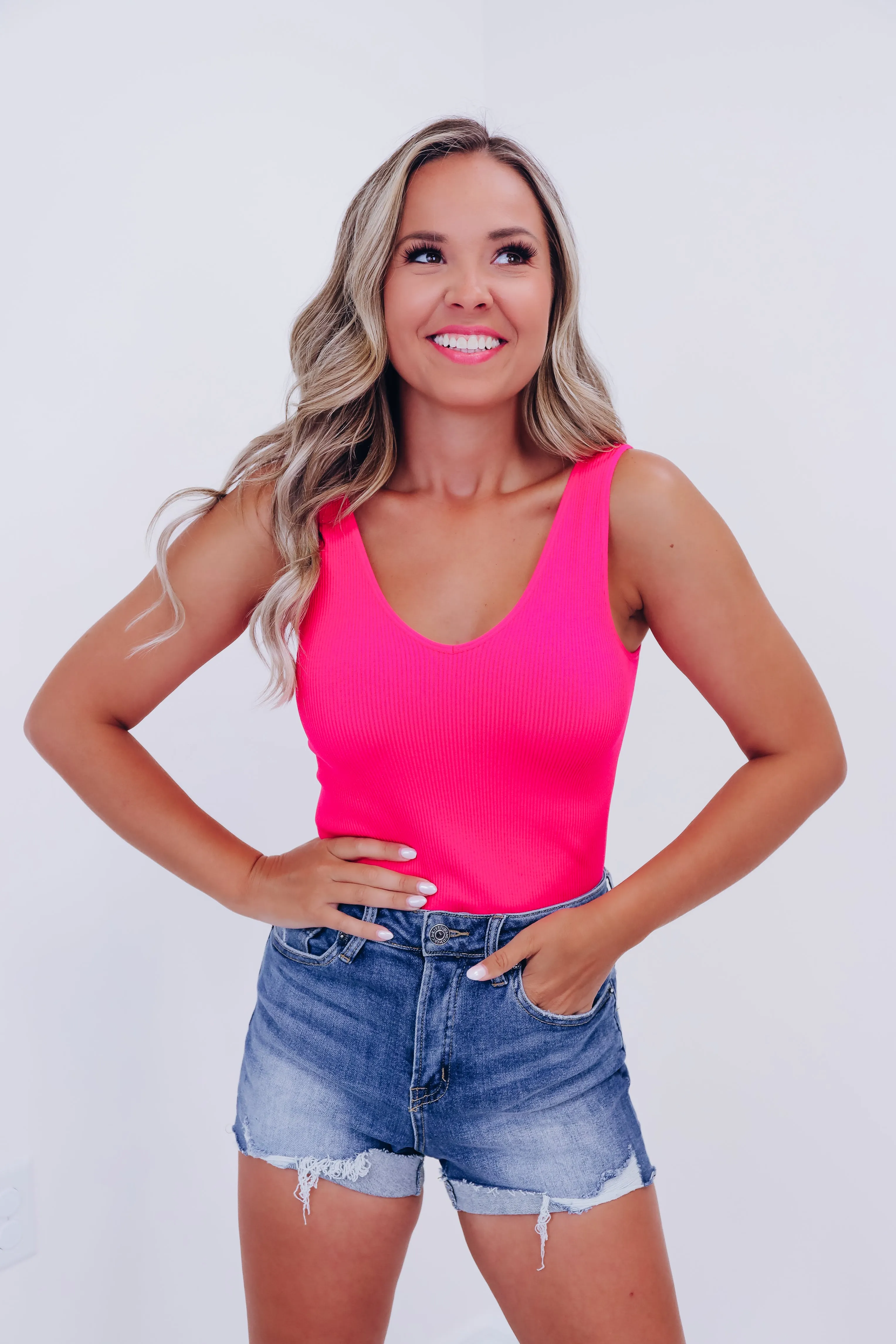 The 2 In 1 Reversible Crop Tank Top - Pink